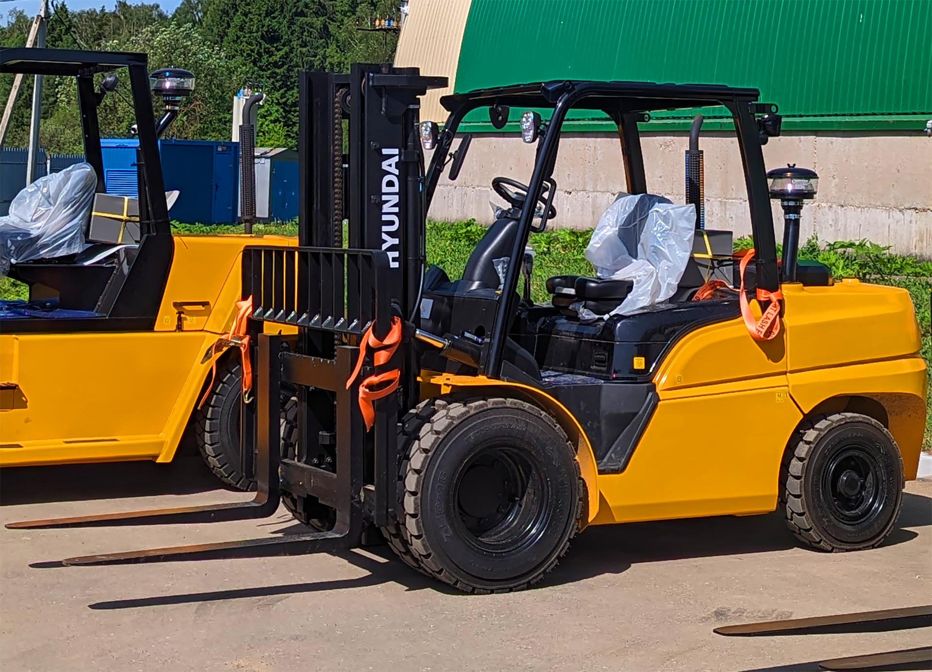 Дизельный вилочный погрузчик Hyundai 35d 9s 